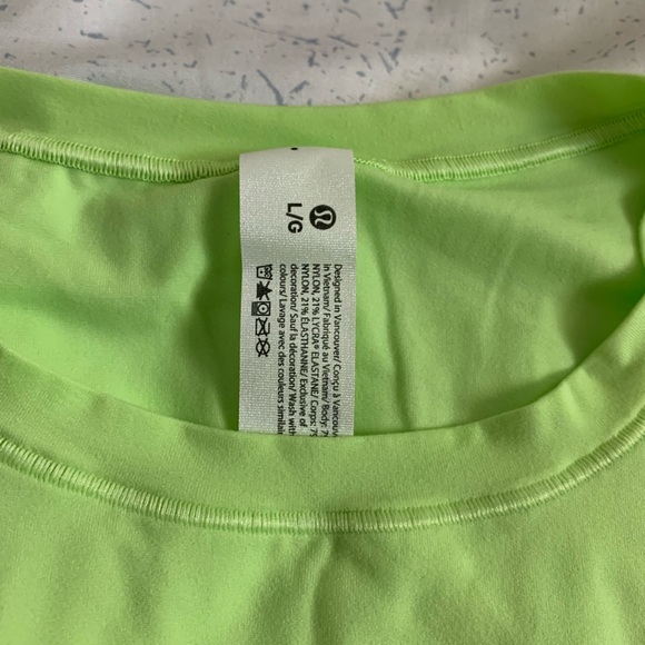 NWOT Lululemon Wundermost Ultra Soft Nulu Crewneck Cropped Tee Shirt large - Picture 3 of 5